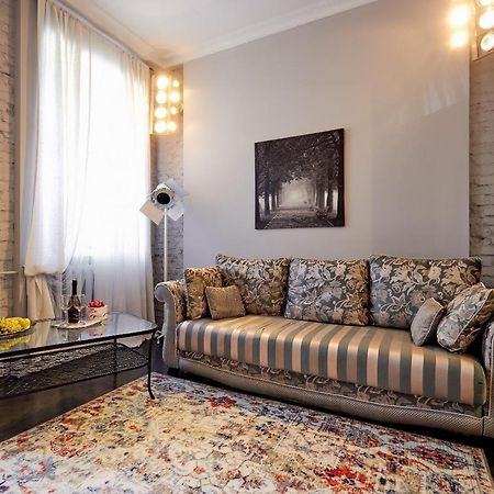Paulmarie Apartment Near Nezavisimosti 明斯克 外观 照片