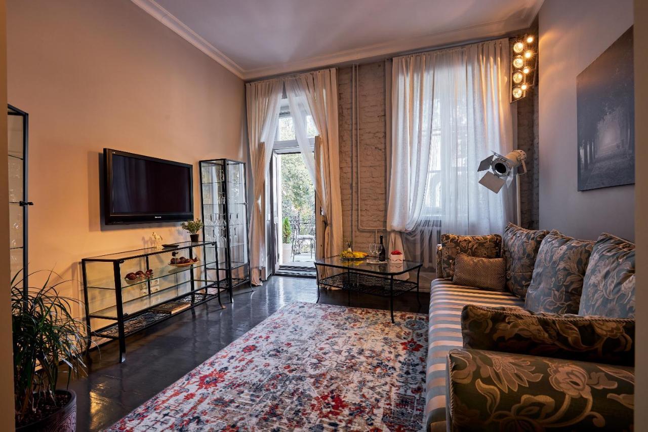 Paulmarie Apartment Near Nezavisimosti 明斯克 外观 照片
