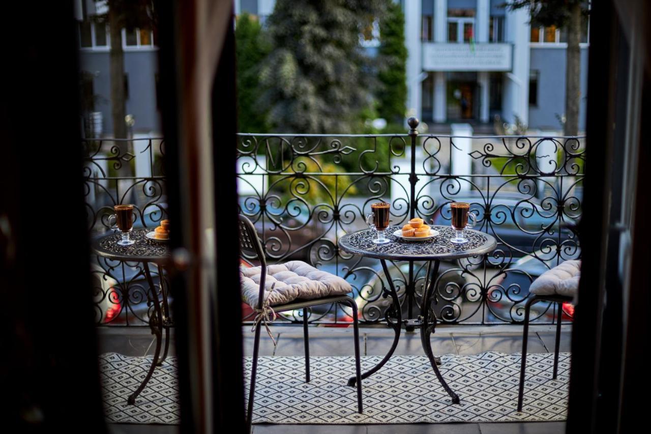 Paulmarie Apartment Near Nezavisimosti 明斯克 外观 照片